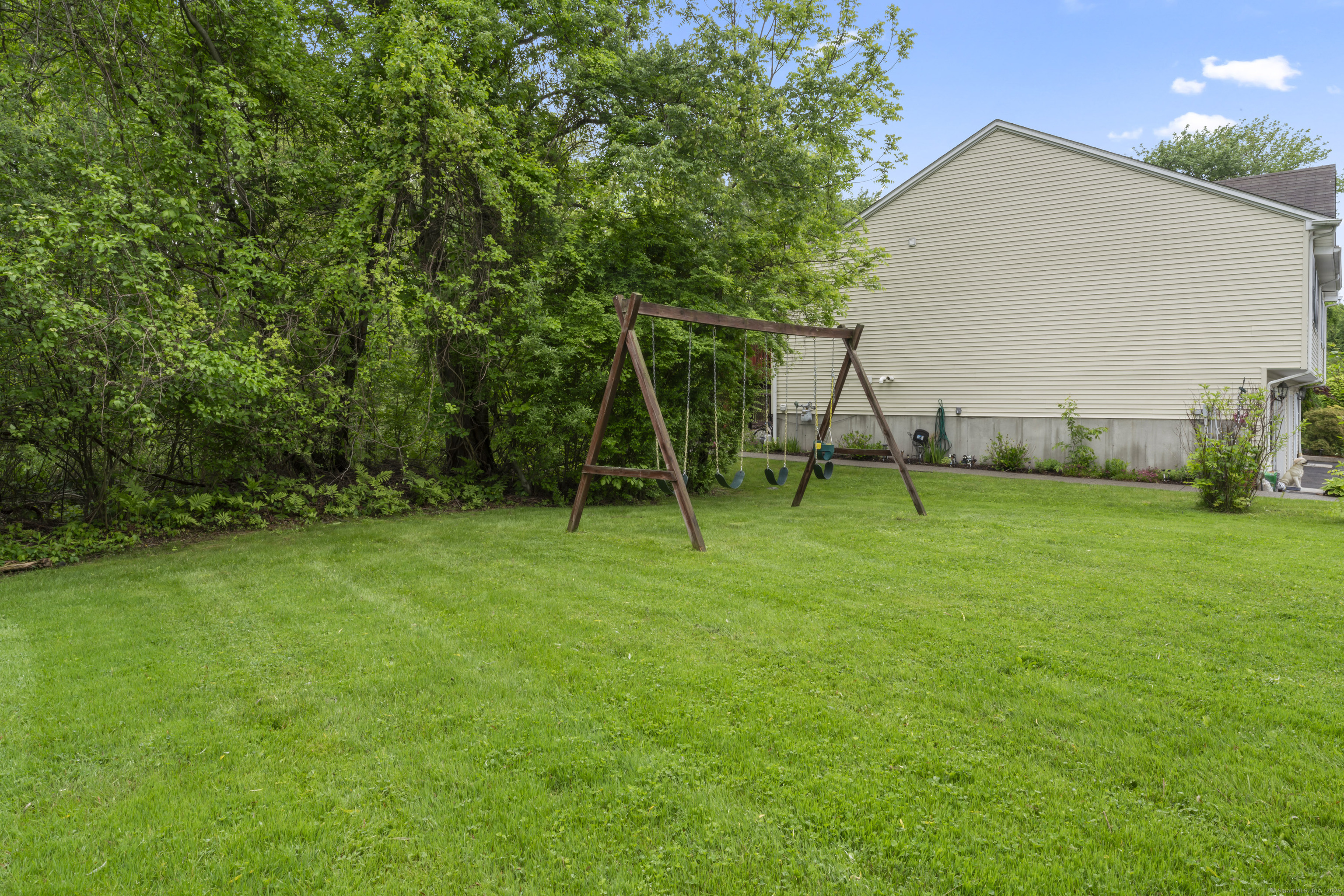 56 Pembroke Road #APT 11, Danbury, Connecticut image 29