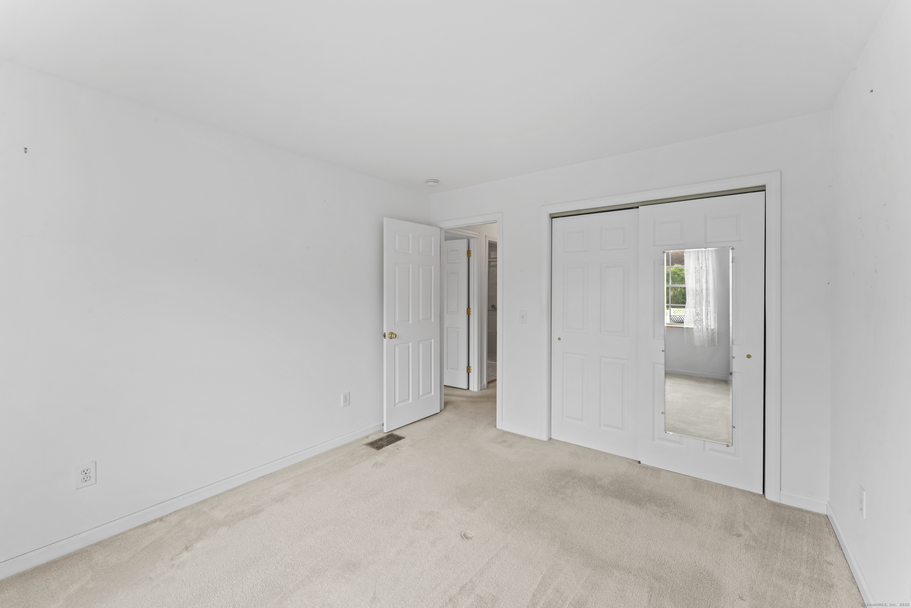 56 Pembroke Road #APT 11, Danbury, Connecticut image 25