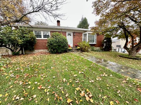 37 Ann Street Naugatuck CT 06770