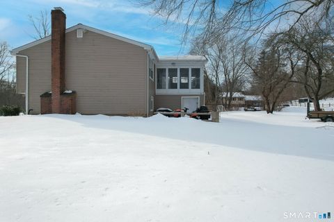 Tiny photo for 1986 Hartford Turnpike, North Haven, CT 06473 (MLS # 24153003)
