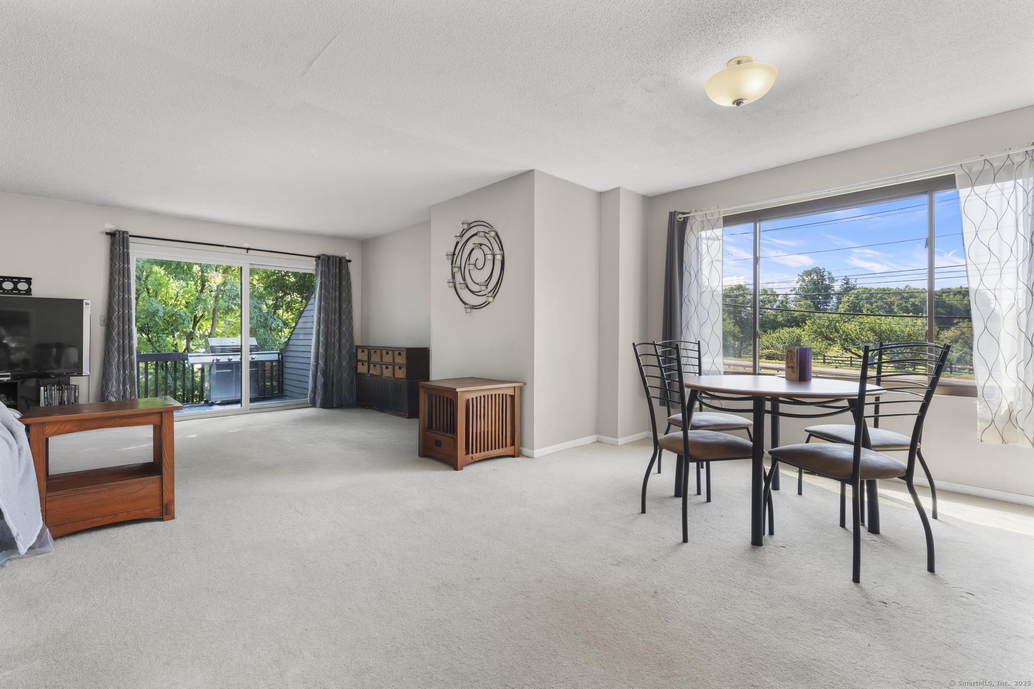 196 New Haven Avenue 101