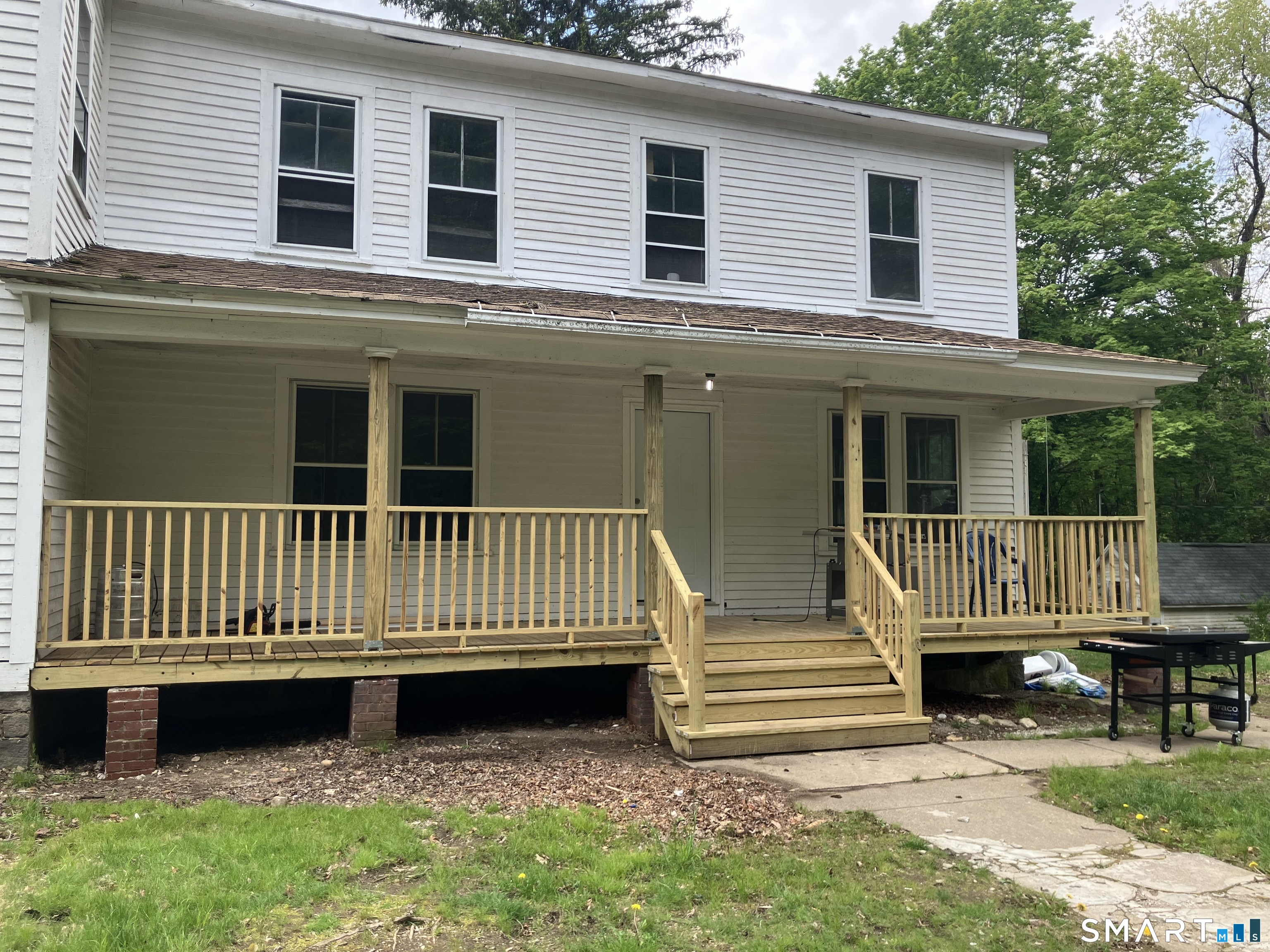 28 Village Street