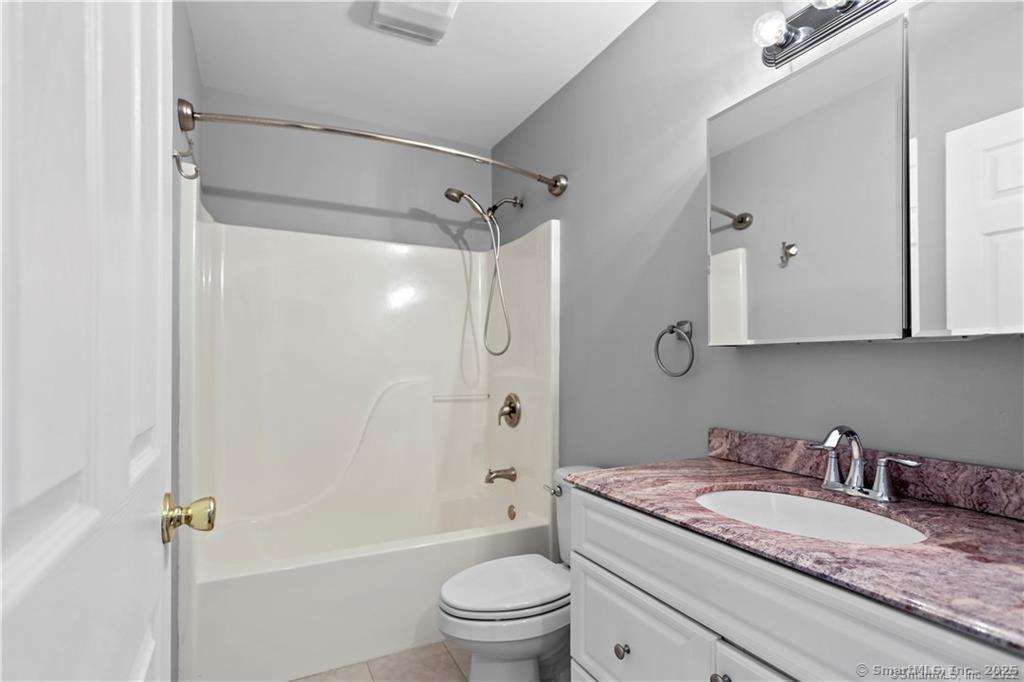 108 Mohican Avenue #APT 8, Waterbury, Connecticut image 14