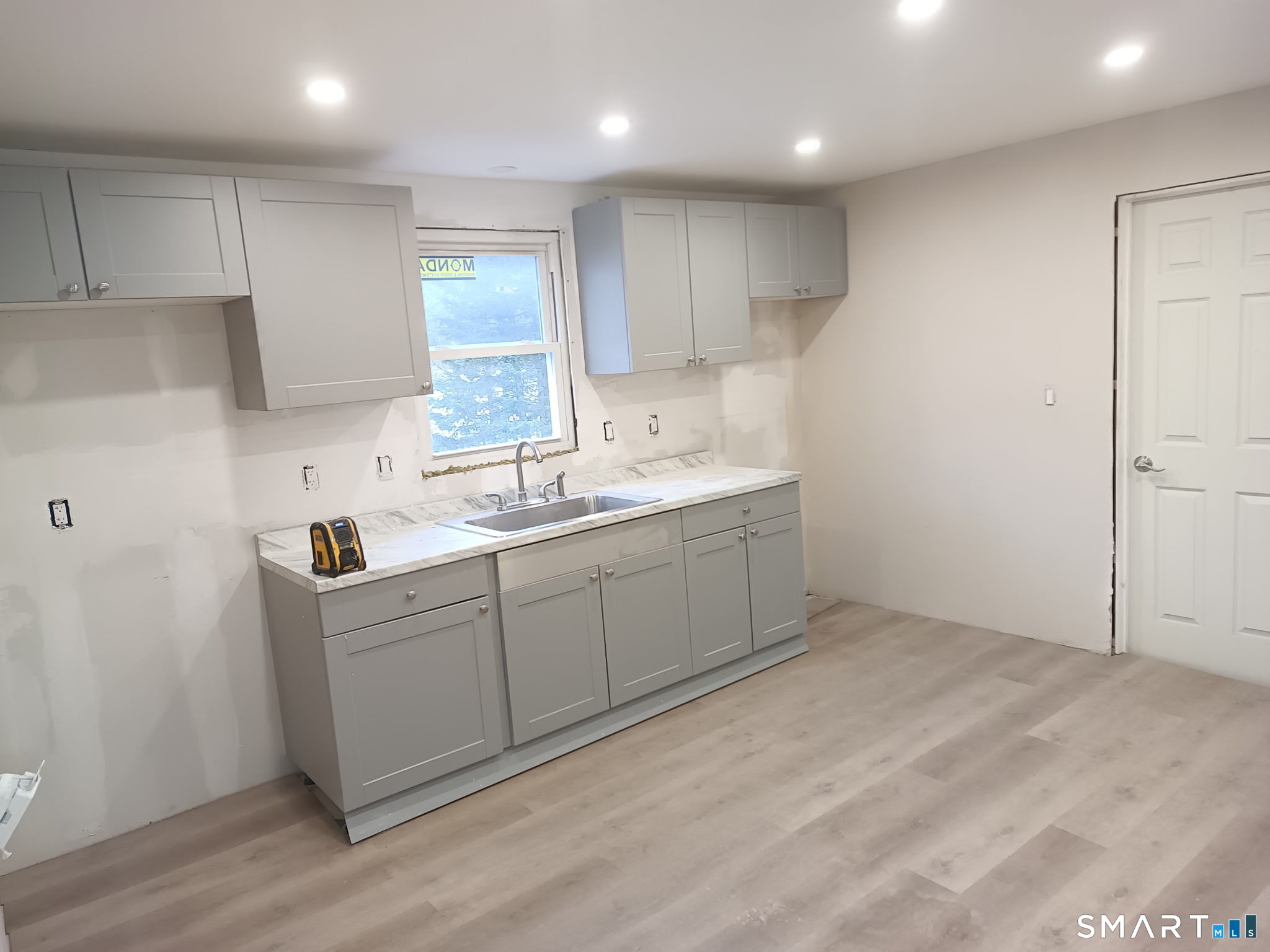 1248 North Main Street