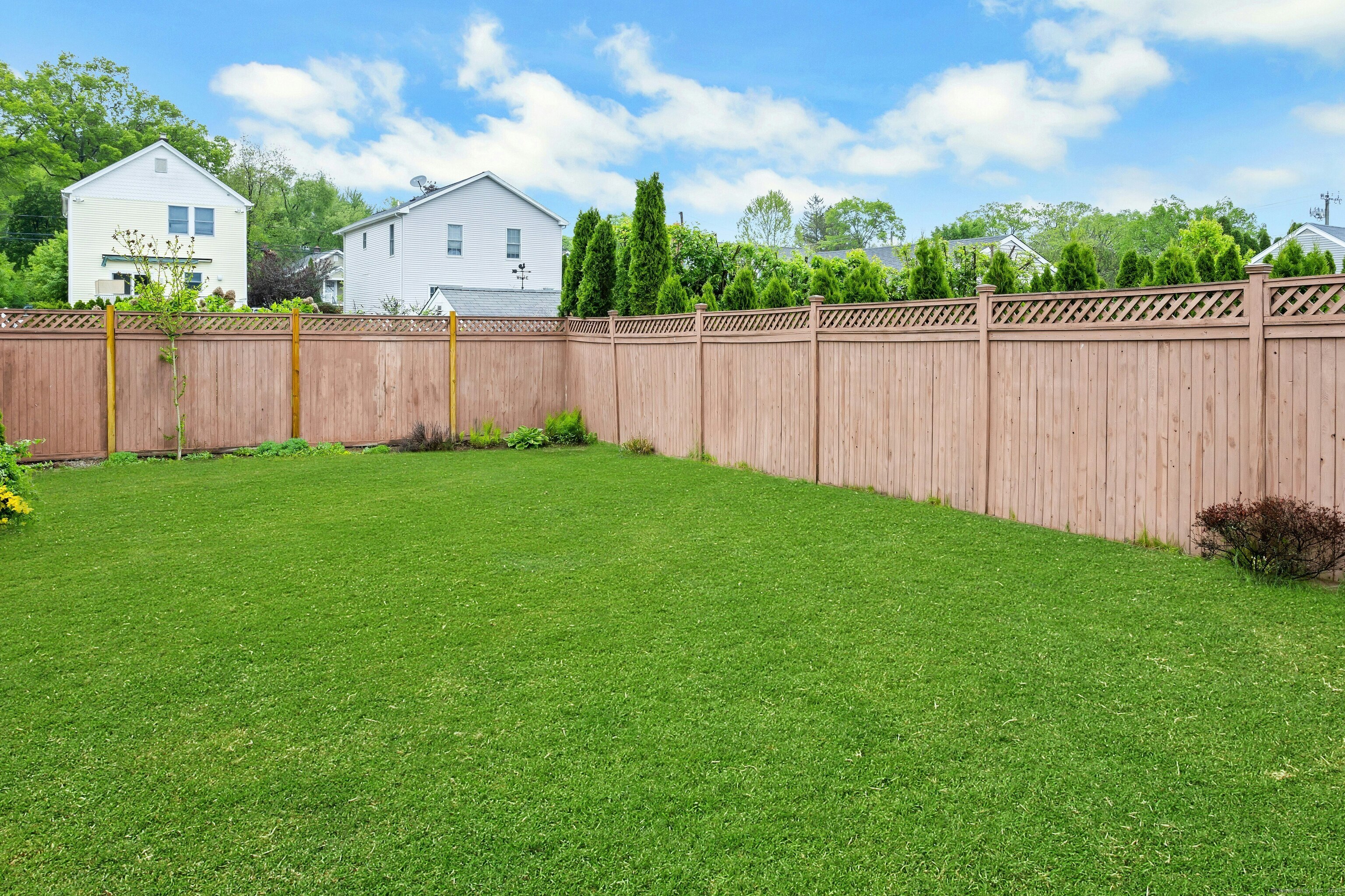 24 Newfield Court, Stamford, Connecticut image 24