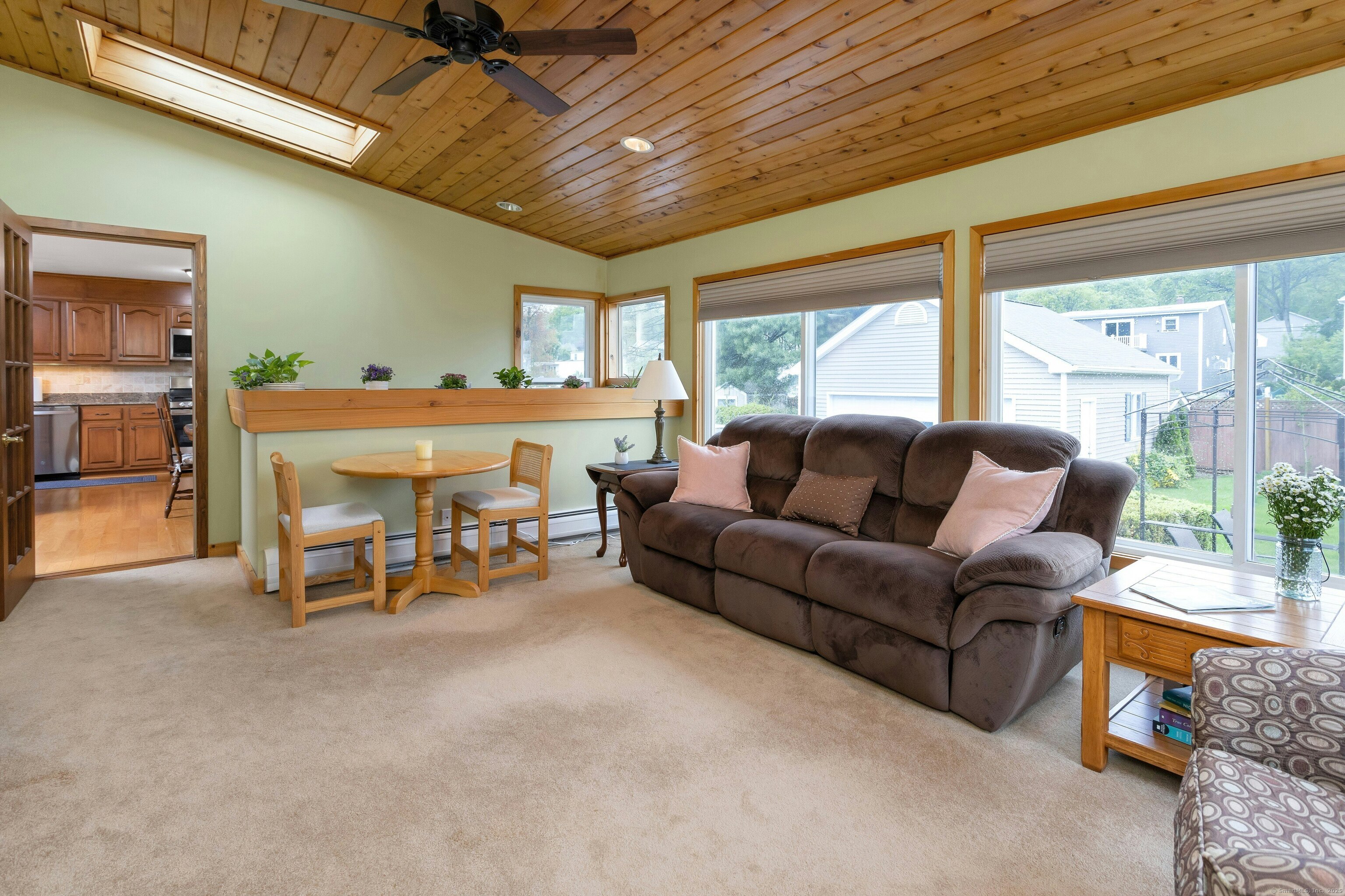 24 Newfield Court, Stamford, Connecticut image 12