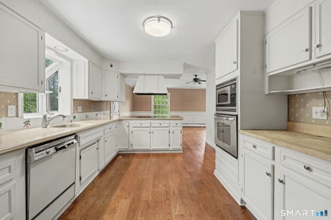 Tiny photo for 9 Wilson Ridge Road E, Darien, CT 06820 (MLS # 24210698)