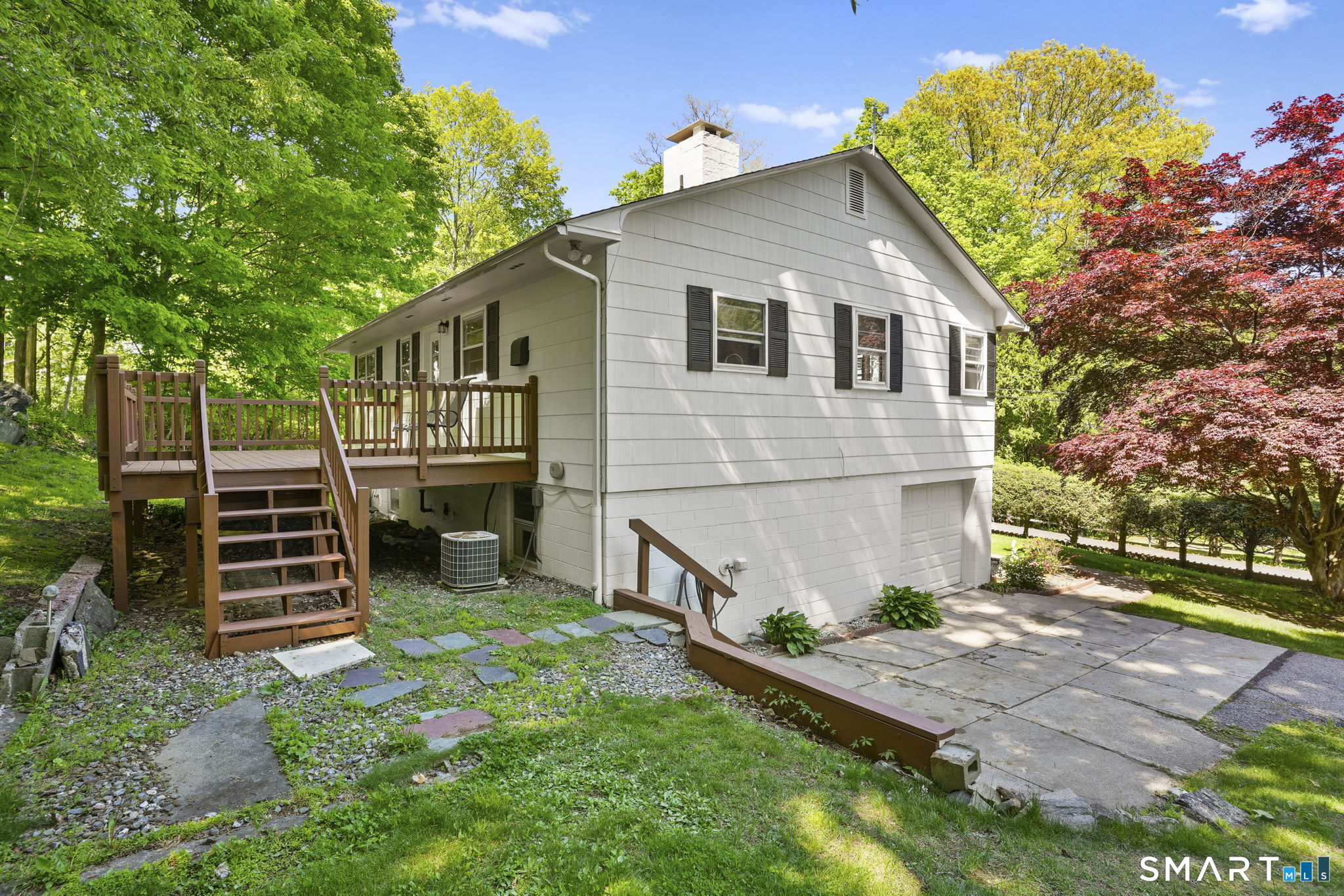 2 Laurel Hill Road South