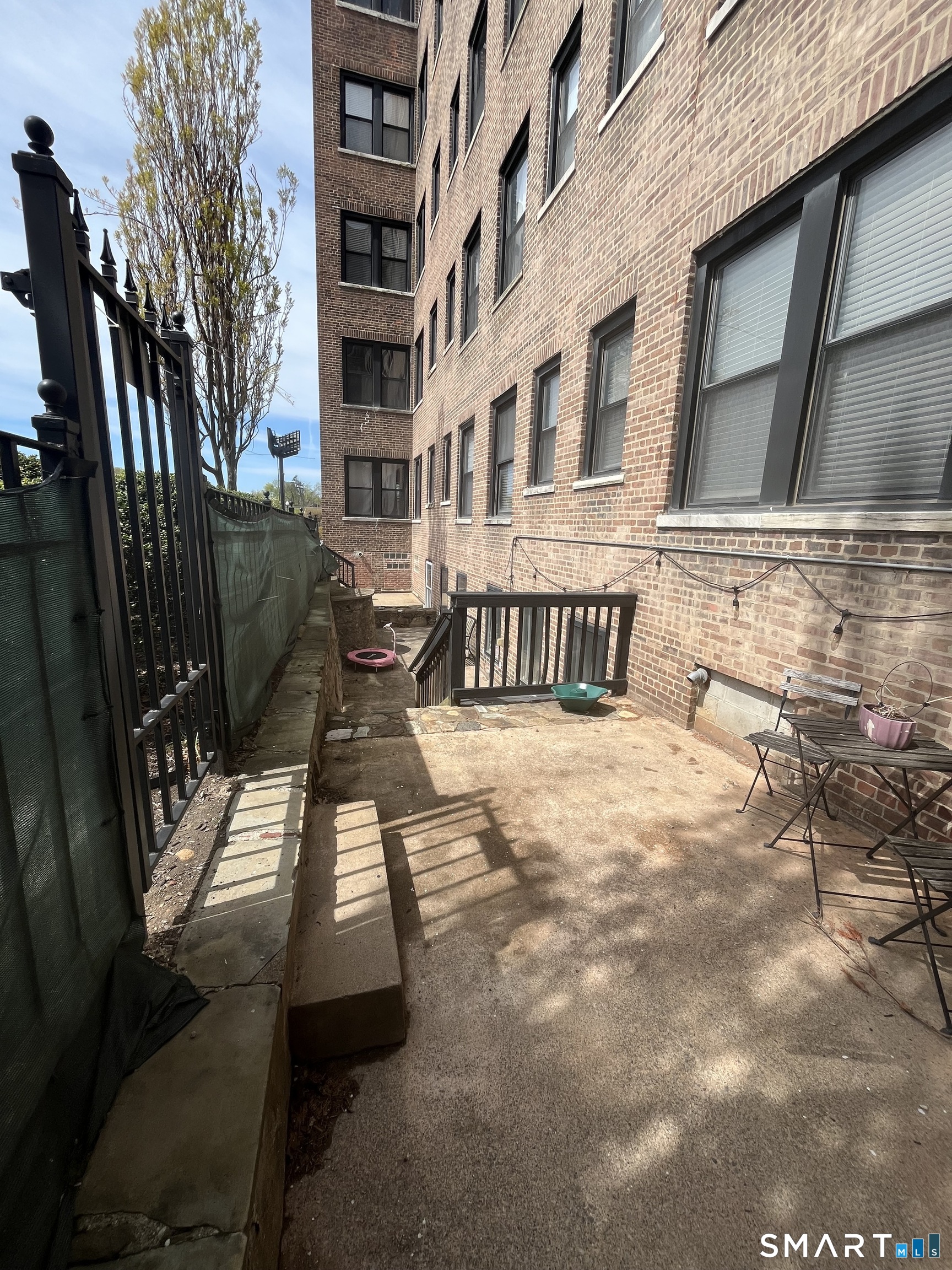 881 Lafayette Boulevard 1A