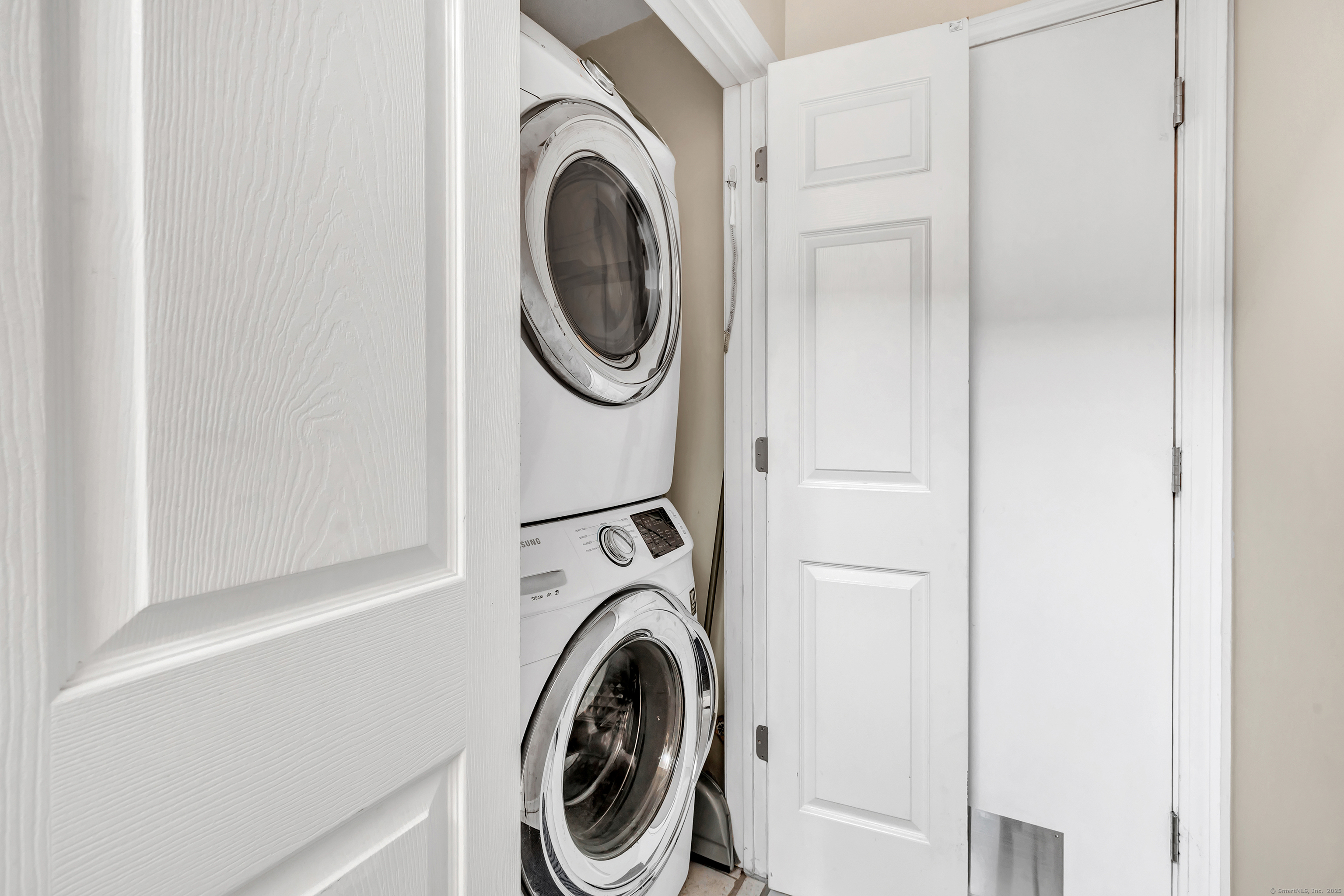 2612 North Avenue #C1, Bridgeport, Connecticut image 23