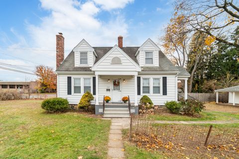 Photo of 264 Lake Avenue, Bristol, CT 06010 (MLS # 24140238)