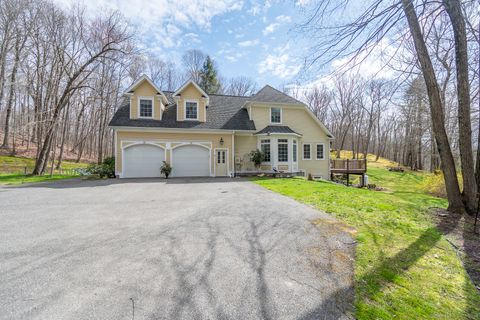 A home in New Milford