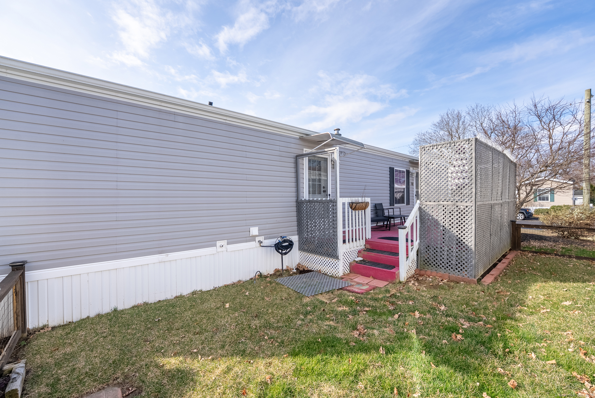 16 Grove Street, East Windsor, Connecticut image 6