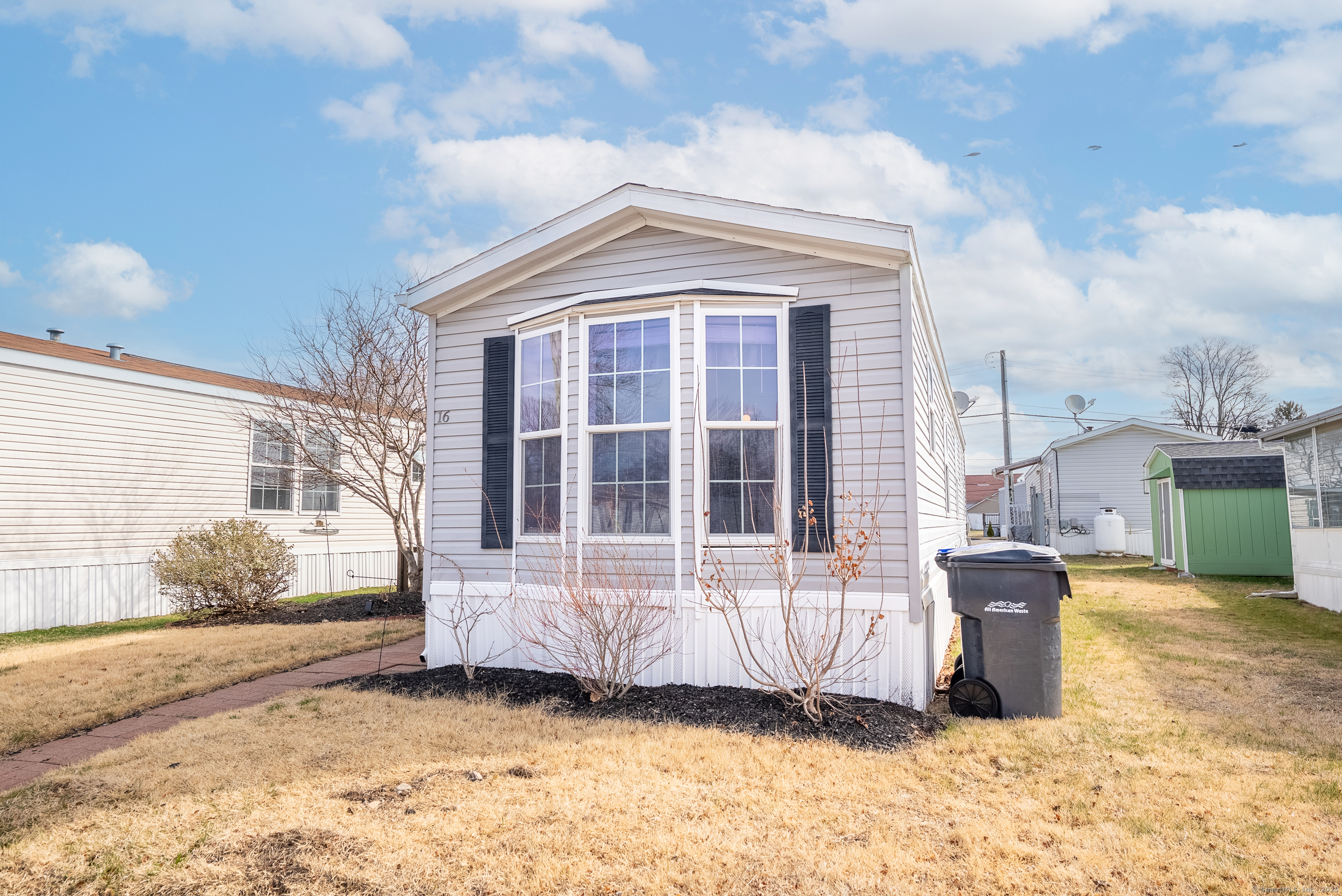 16 Grove Street, East Windsor, Connecticut image 9