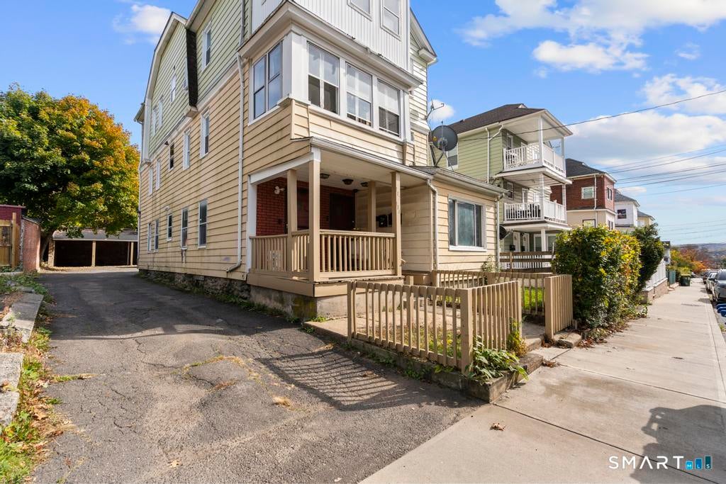 182 Pearl Street