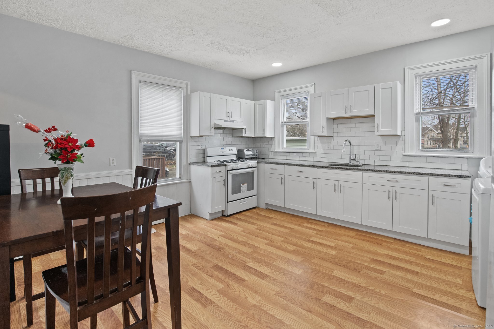 324 Norman Street, Bridgeport, Connecticut image 3