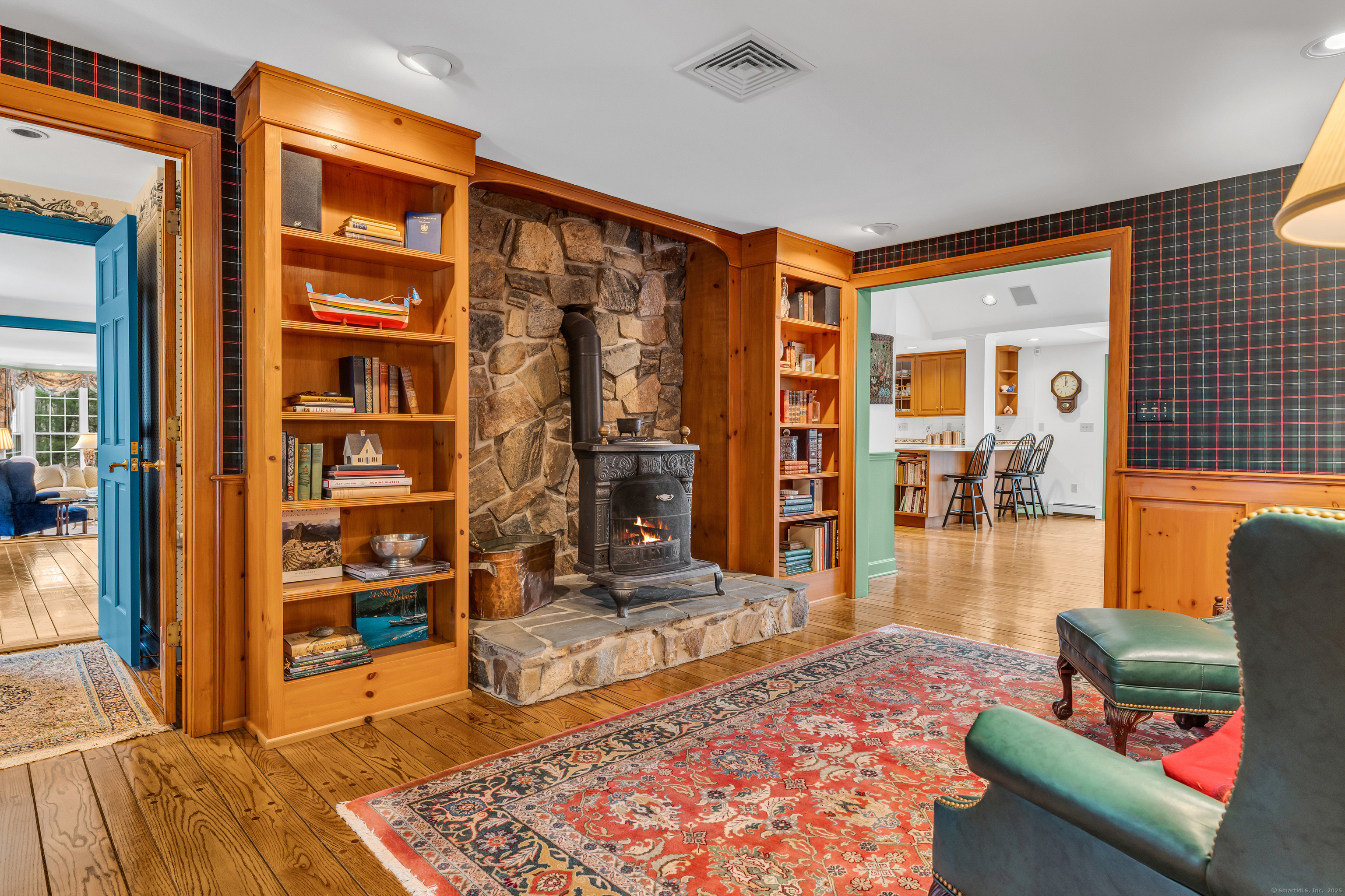 604 W Lake Avenue, Guilford, Connecticut image 5