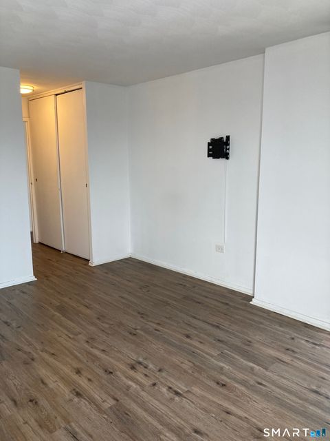 Tiny photo for 87 Glenbrook Road #APT 6E, Stamford, CT 06902 (MLS # 24156115)