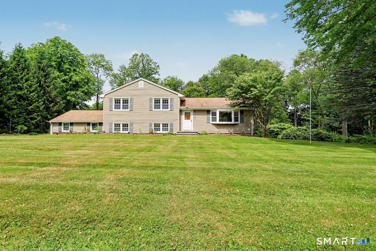 65 Gate Ridge Road