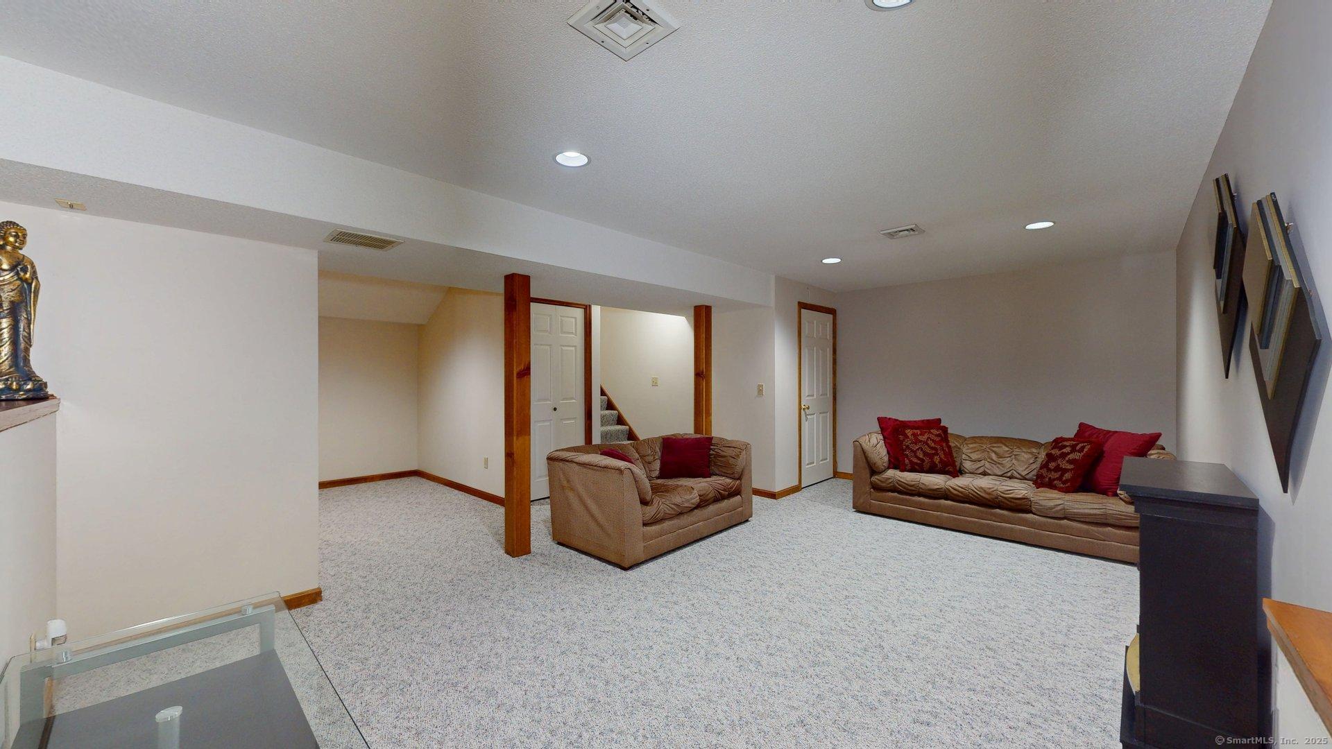103 Carriage House #103, Enfield, Connecticut image 26