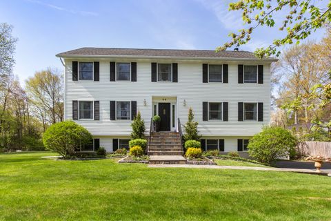 16B Westview Trail New Fairfield CT 06812