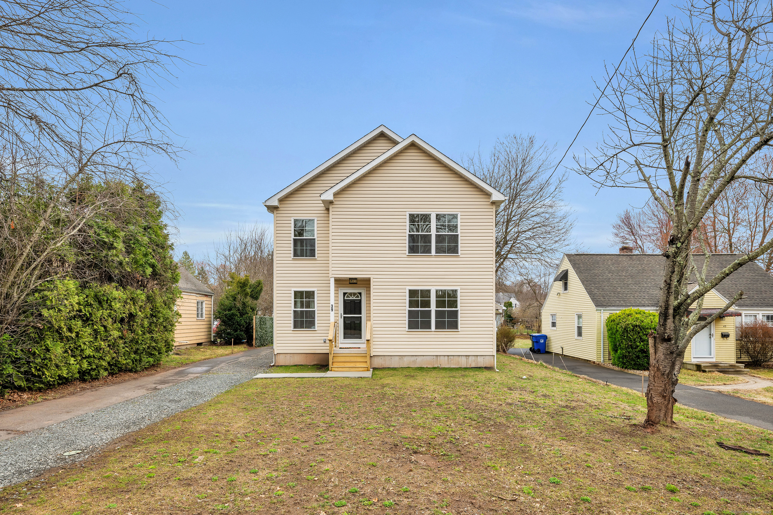 39 Robbins Avenue, Newington, Connecticut image 1
