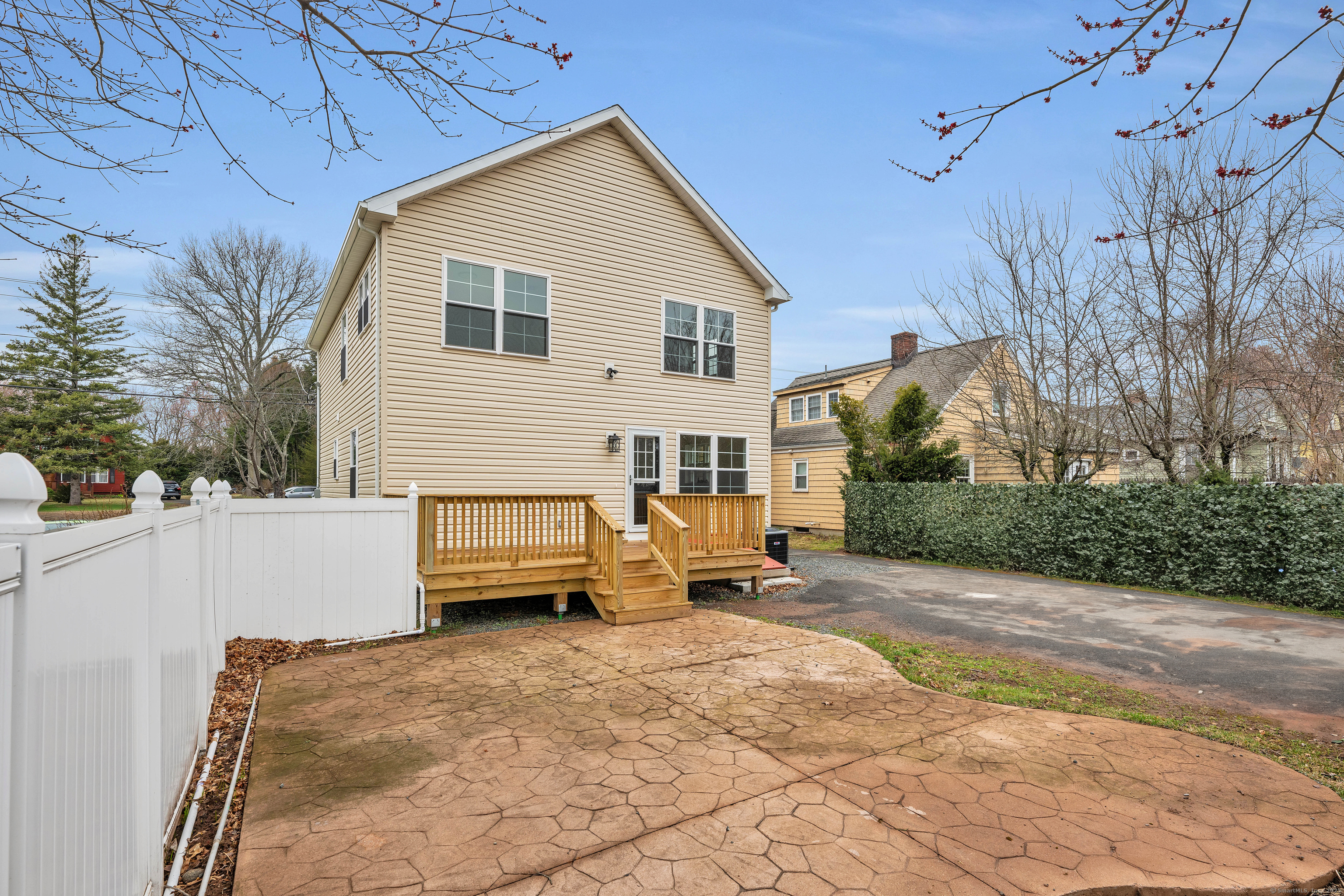 39 Robbins Avenue, Newington, Connecticut image 25