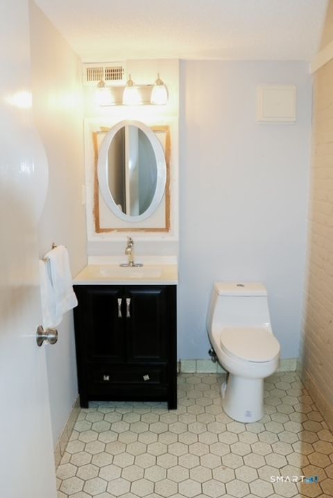 Tiny photo for 73 Imlay Street #73, Hartford, CT 06105 (MLS # 24159561)