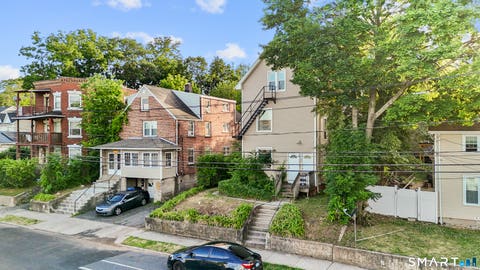 Multifamily For Sale - 445 Columbus Boulevard<br/> New Britain, CT 06051