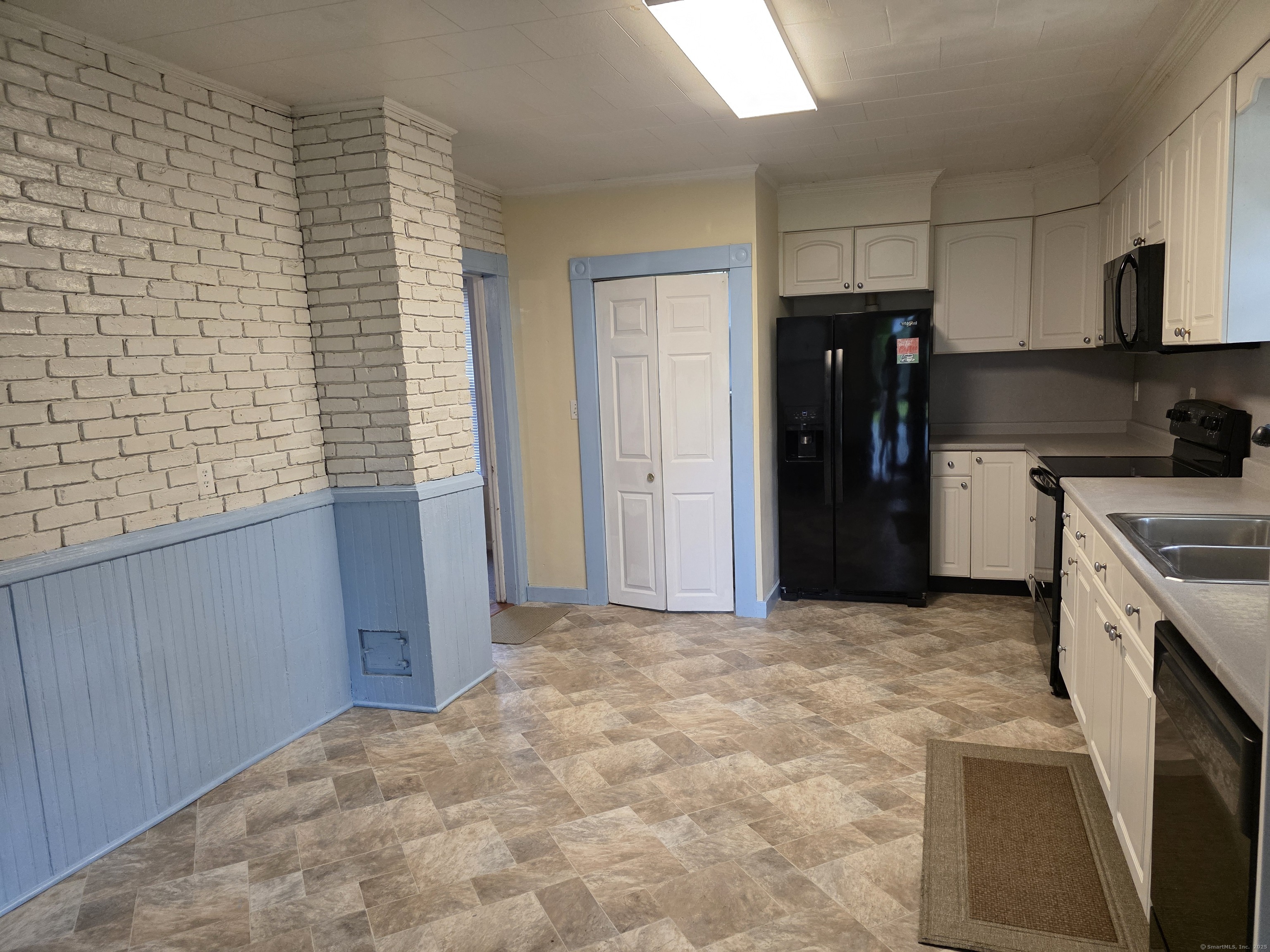 83 North Main Street