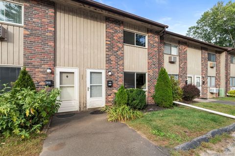 Photo of 218 Oakville Avenue #APT C, Waterbury, CT 06708 (MLS # 24153960)
