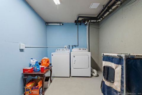 Tiny photo for 218 Oakville Avenue #APT C, Waterbury, CT 06708 (MLS # 24153960)