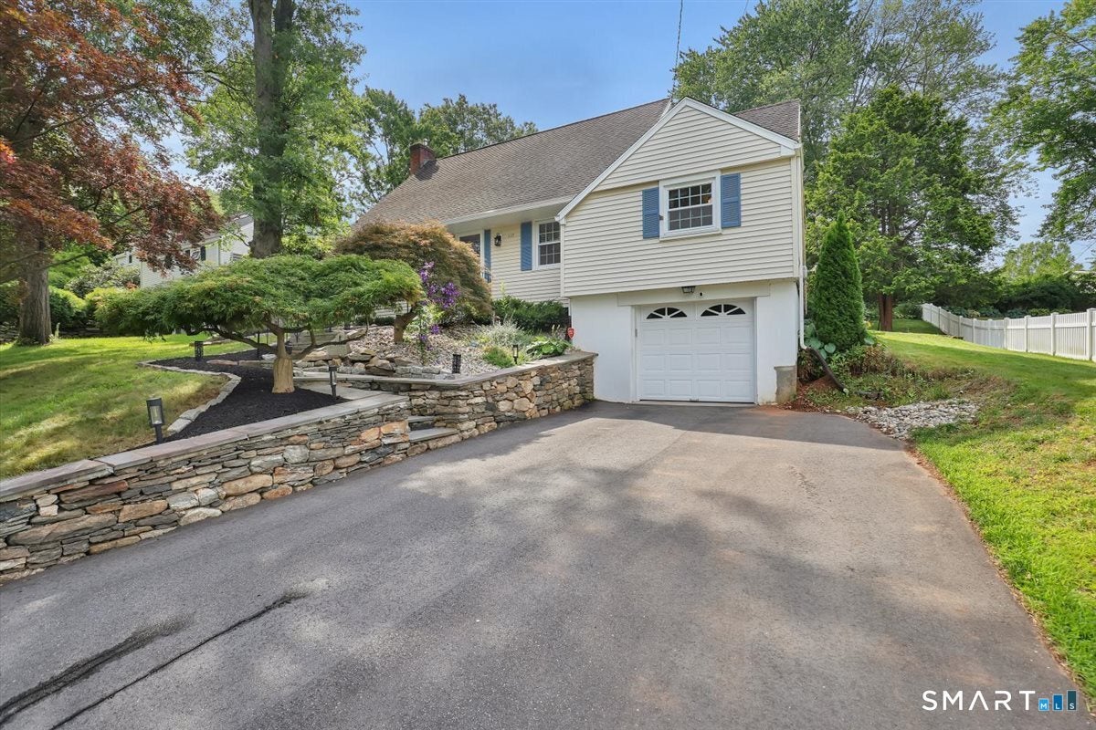 117 Hyde Road