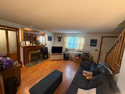 Tiny photo for 633 Center Street #APT A, Manchester, CT 06040 (MLS # 24133843)