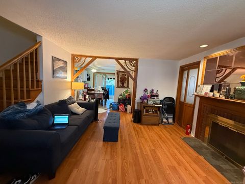 Tiny photo for 633 Center Street #APT A, Manchester, CT 06040 (MLS # 24133843)