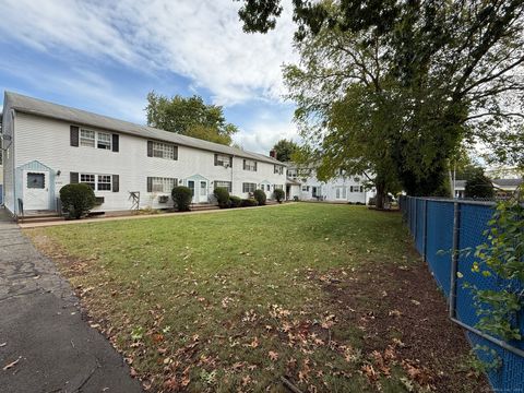 Photo of 633 Center Street #APT A, Manchester, CT 06040 (MLS # 24133843)