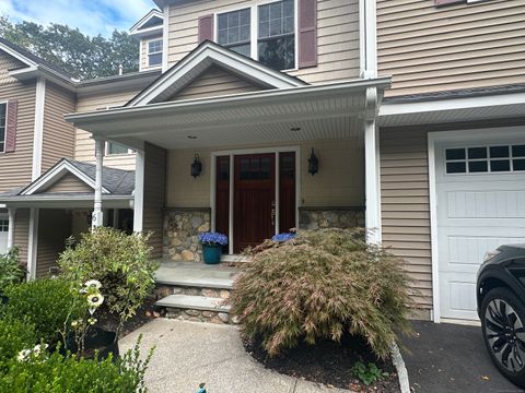 Photo of 6 Murphys Lane, Shelton, CT 06484 (MLS # 24134621)