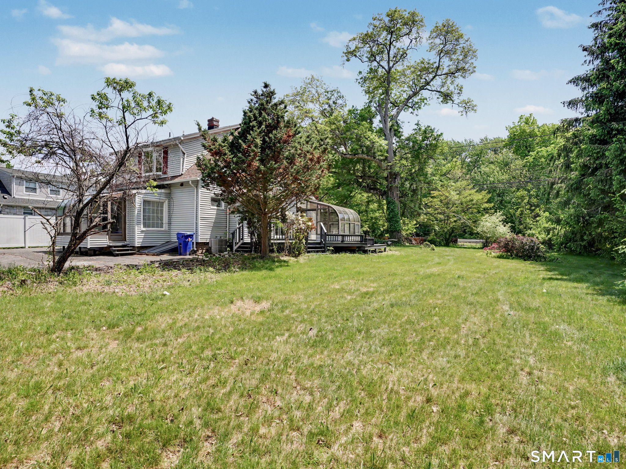 283 Derby Avenue