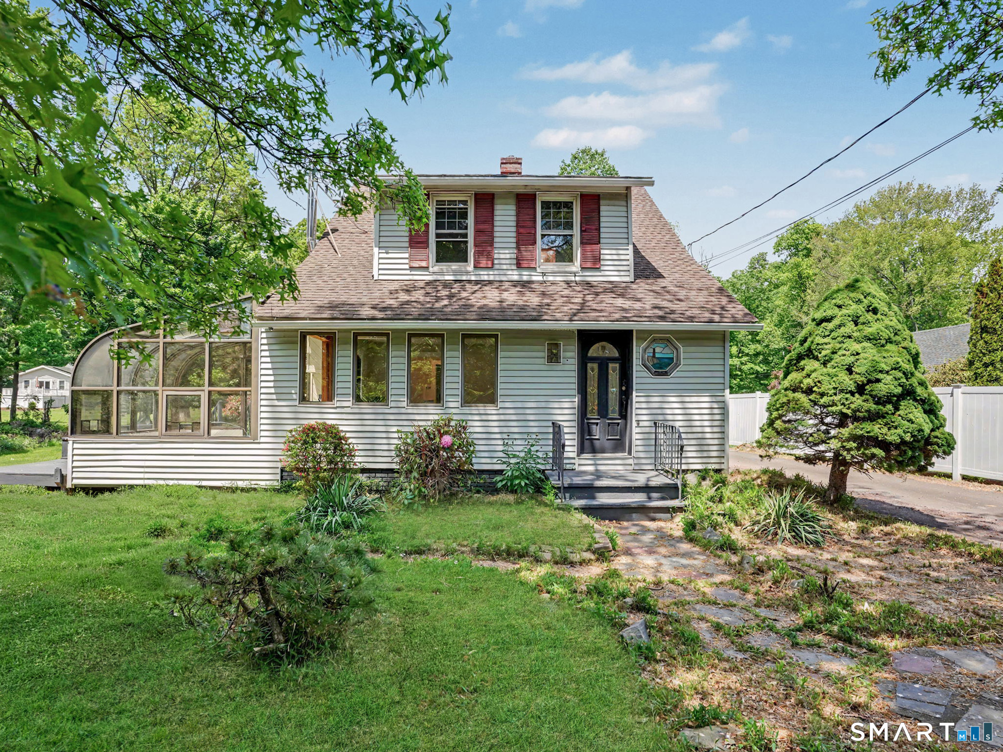 283 Derby Avenue