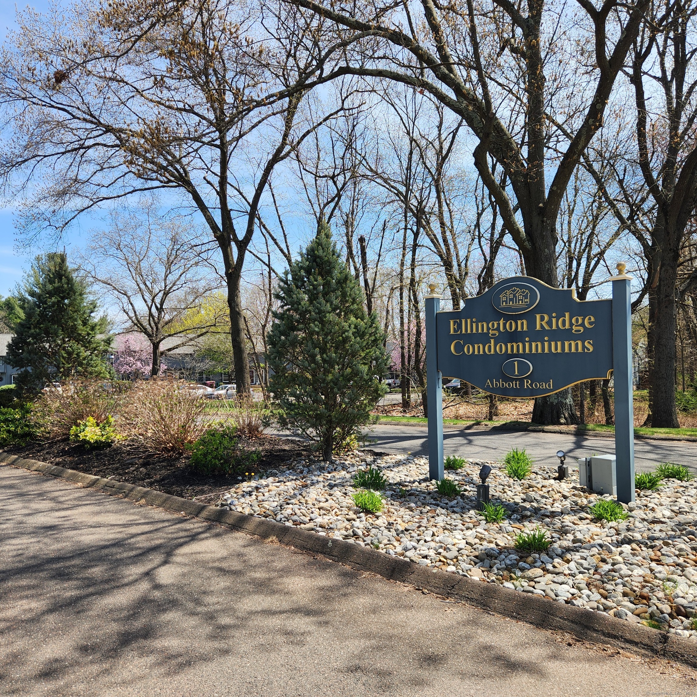 1 Abbott Road #128, Ellington, Connecticut image 1