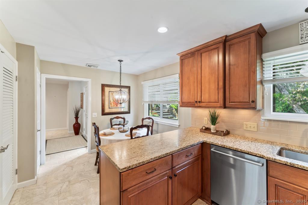 139 Heritage Village B