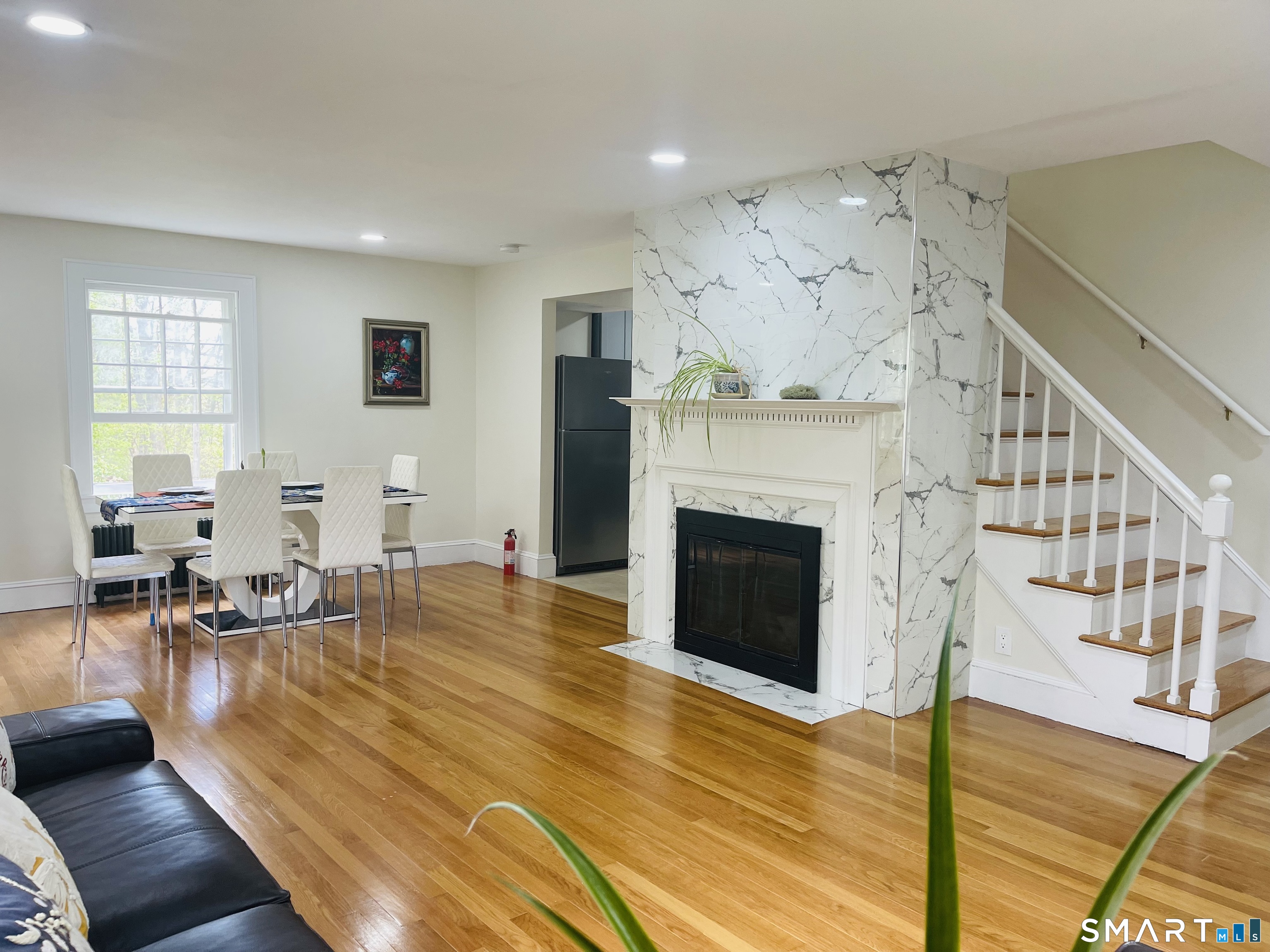 985 Storrs Road