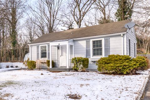 12 Wistar Court Darien CT 06820