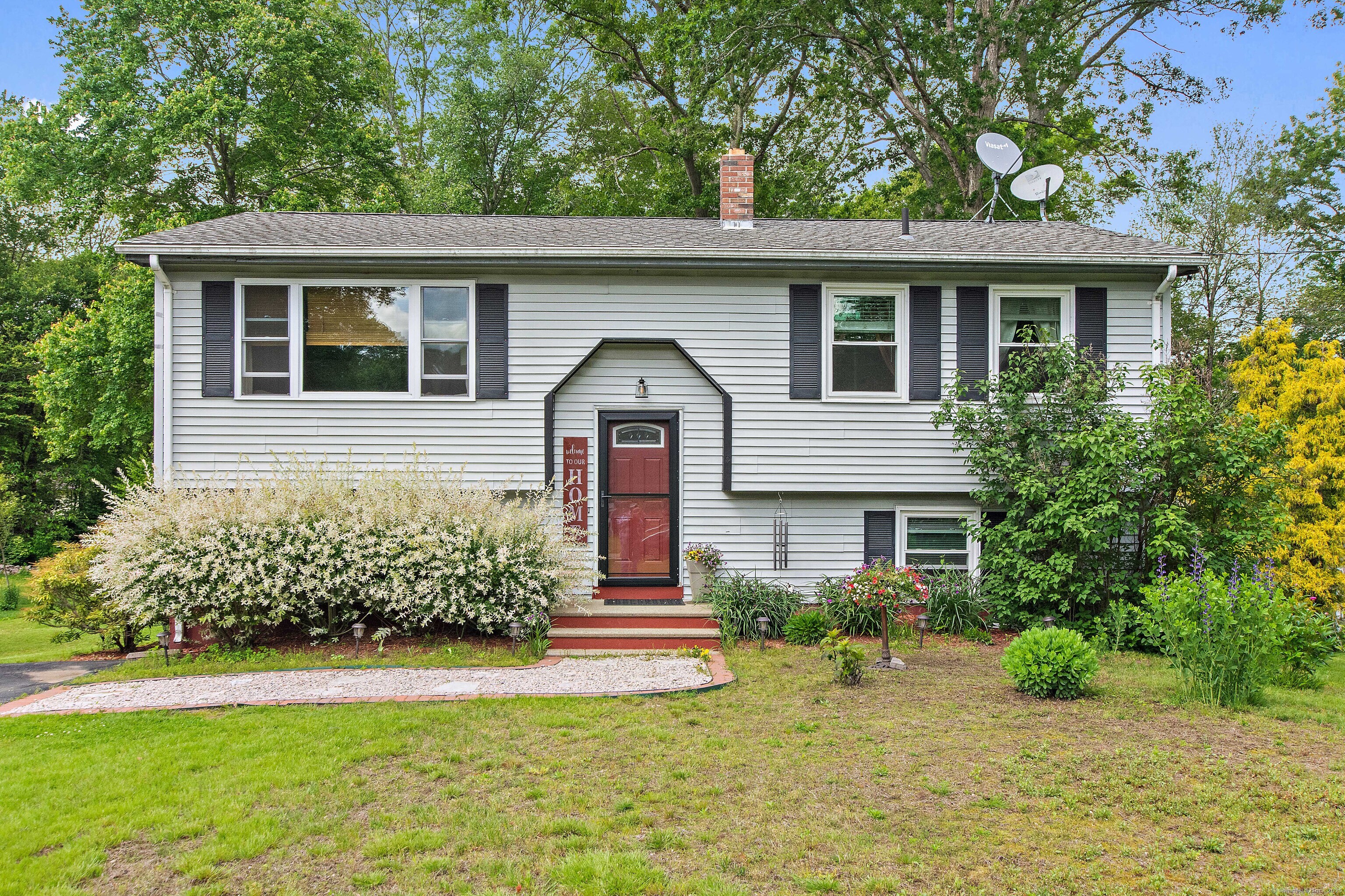 34 Ayers Drive, Canterbury, Connecticut image 1