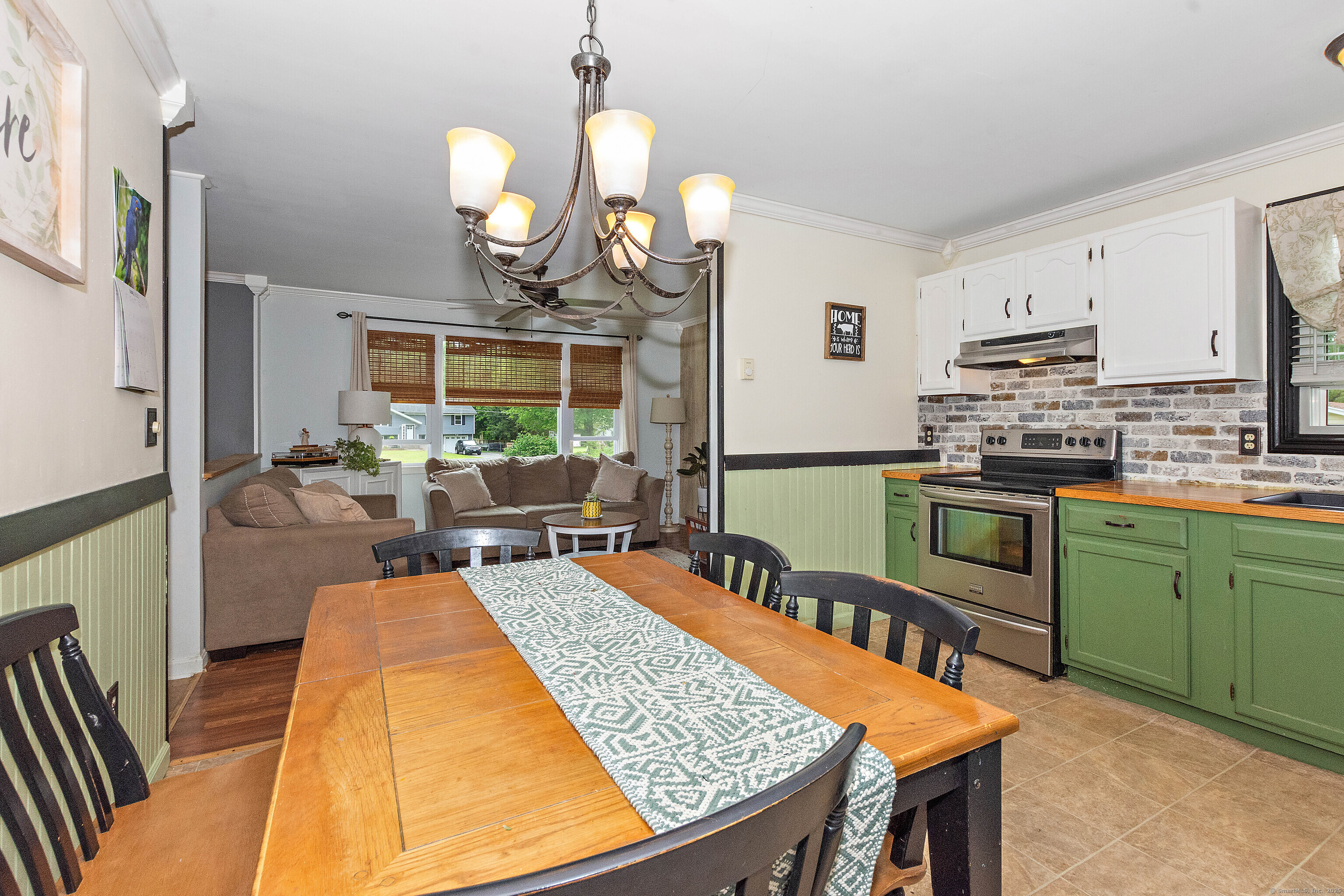 34 Ayers Drive