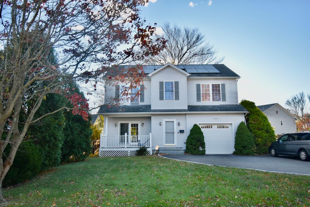 Photo of 191 Hunyadi Avenue, Fairfield, CT 06824 (MLS # 24137041)