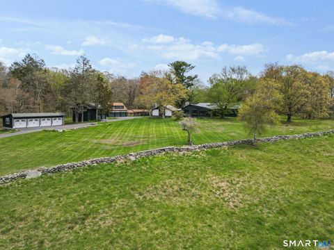 Photo of 34 Black Snake Lane, Bridgewater, CT 06752 (MLS # 24168707)
