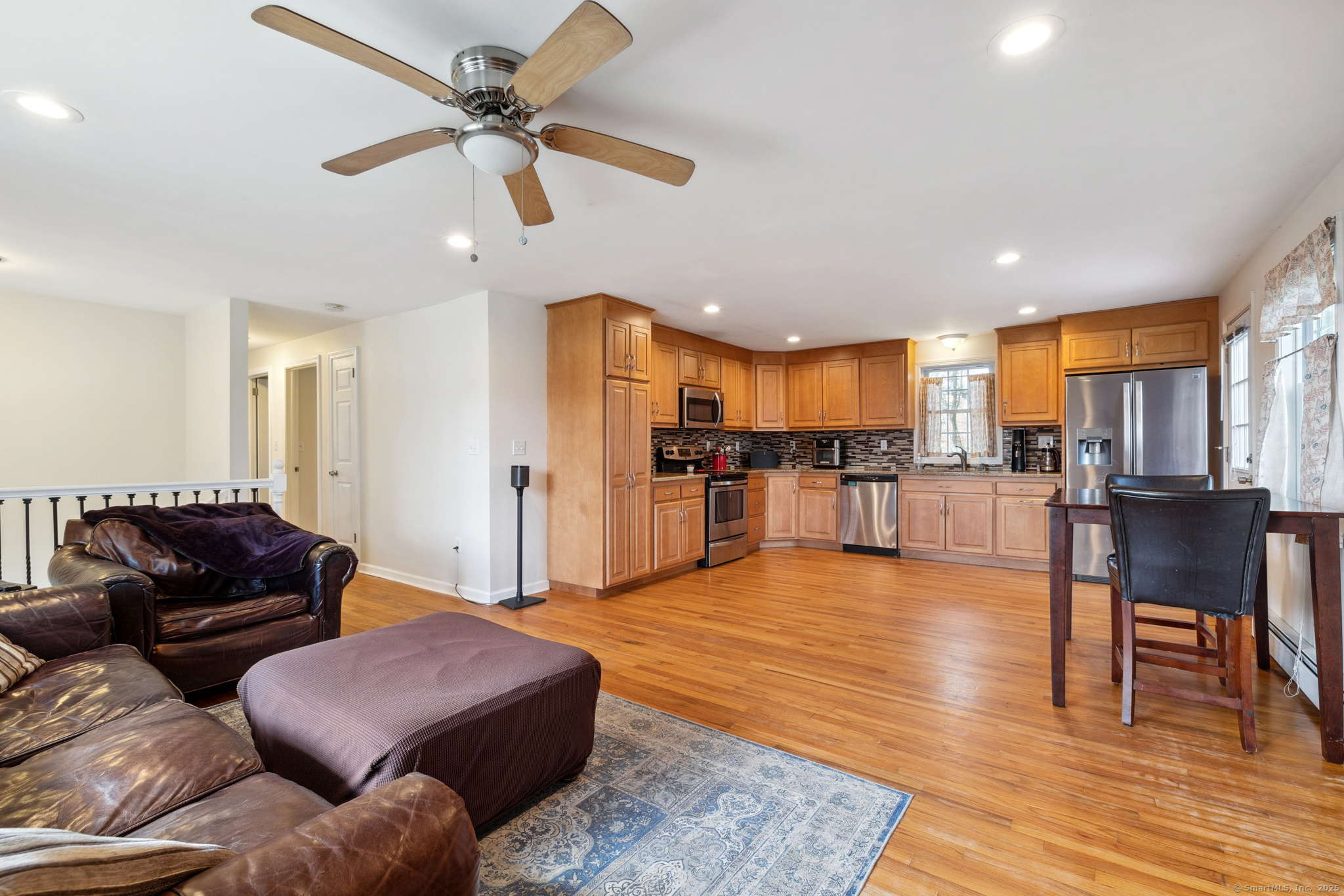 9 Hillcrest Drive, Tolland, Connecticut image 6
