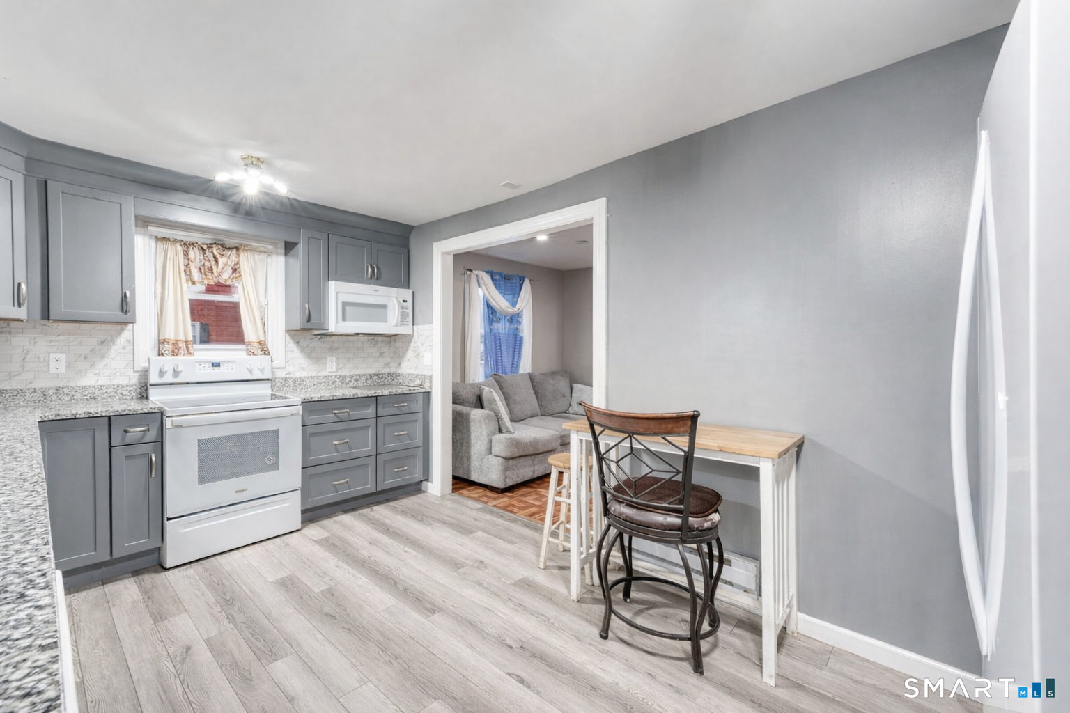 40 Cottage Grove Circle