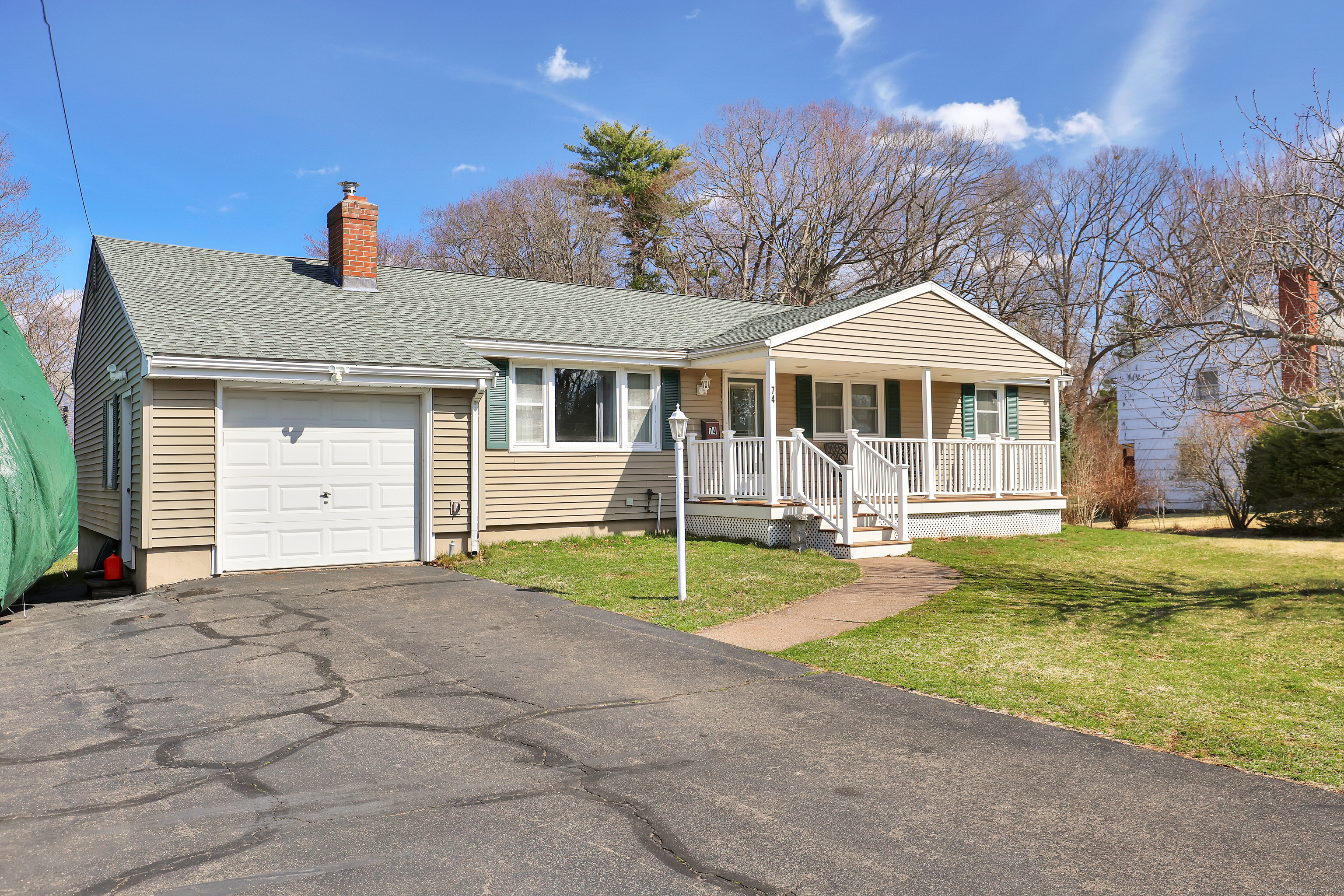 East Hartford, Connecticut 06118, United States, 3 Bedrooms Bedrooms, ,3 BathroomsBathrooms,Residential,Active,98377 East Hartford, Connecticut 06118, United States, 3 Bedrooms Bedrooms, ,3 BathroomsBathrooms,Residential,Active,98377